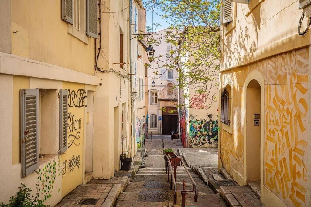 Appartement 5*, Climatise, Avec Terrasse Au Quartier Le Panier Marseille Eksteriør billede